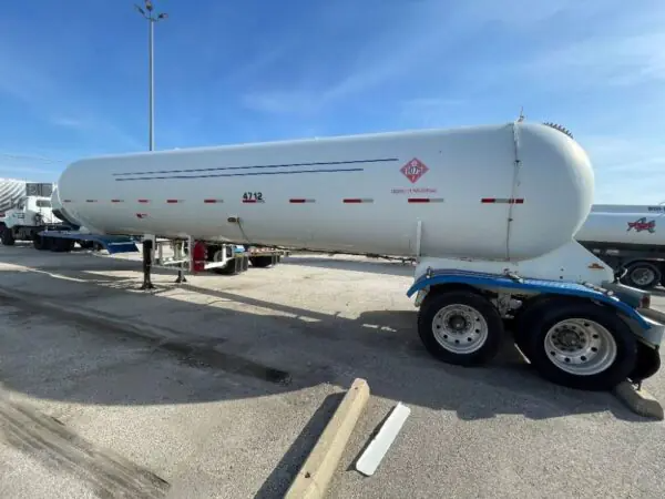 propane tank / Buy Lubbock NH3 Transport 10400 Gallon - Image 3