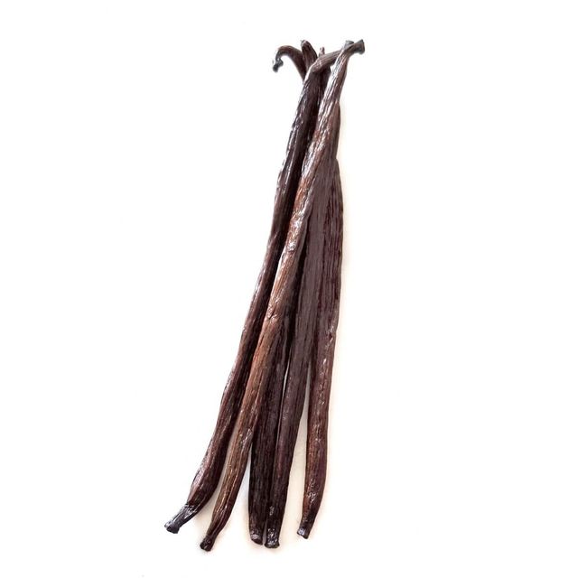 Fresh Vanilla Beans Whole Pods Packed Carefully For Wholesale And Export Buyers - Image 5