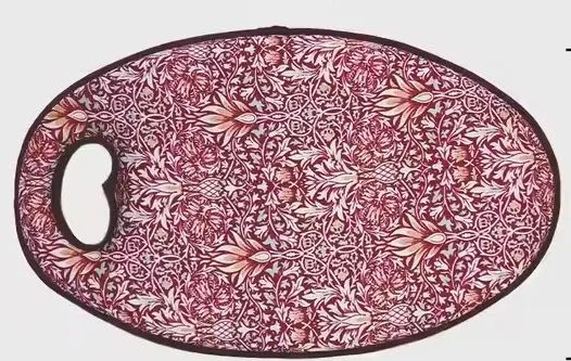 Luxurious Soft Polyester Muslim Prayer Mat with Cushioning - Image 1