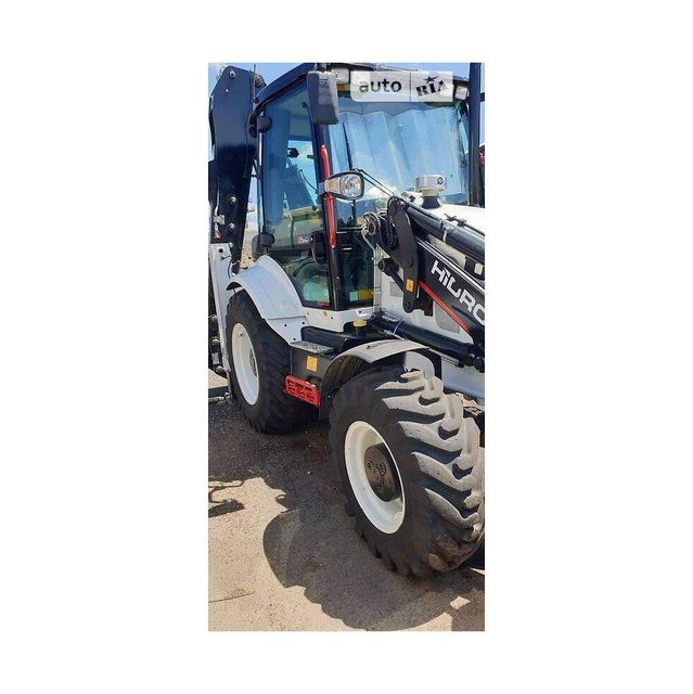 Hidromek HMK102B Backhoe Loader with advanced hydraulic system - Image 3
