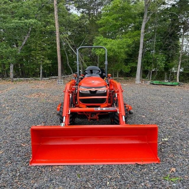 Kubota B2601 Compact Tractor 26HP 4WD Diesel Tractor Front Loader Strong Farm Machine For Sale - Image 1