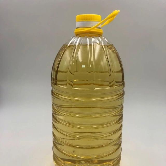 Refined Sunflower Cooking Oil – Wholesale Food Grade | Light & Healthy - Image 3