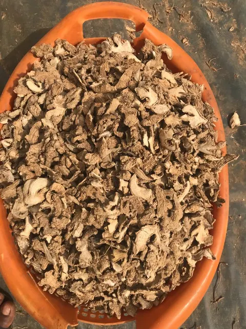 Dried Sliced Ginger - Image 1