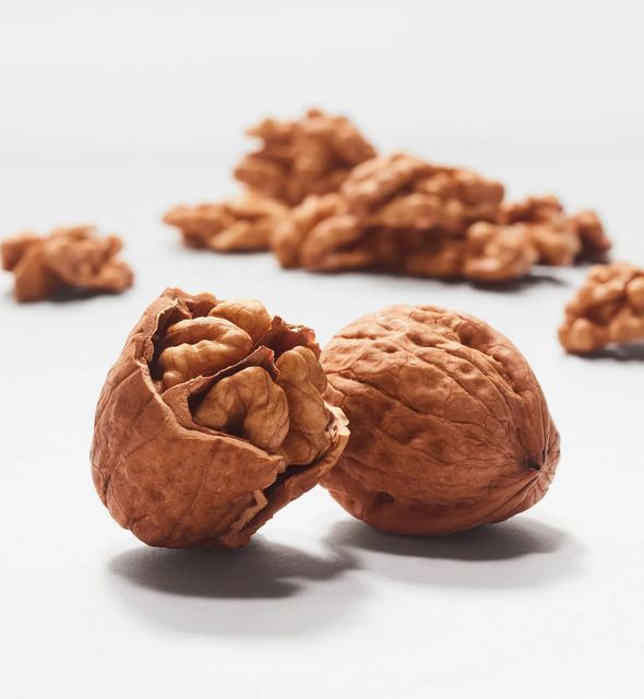 Hot Sale Nature High Quality Thin Shell Walnut Wholesale Good Quality 100% Natural Walnut - Image 4