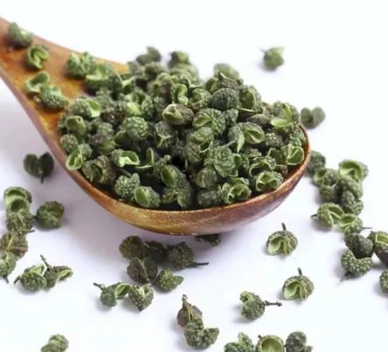 Premium Quality Sichuan Pepper Color Red HS Code 0904 Model NO. red with Seeds Yes Origin Sichuan Type Dehydrated Trademark - Image 2