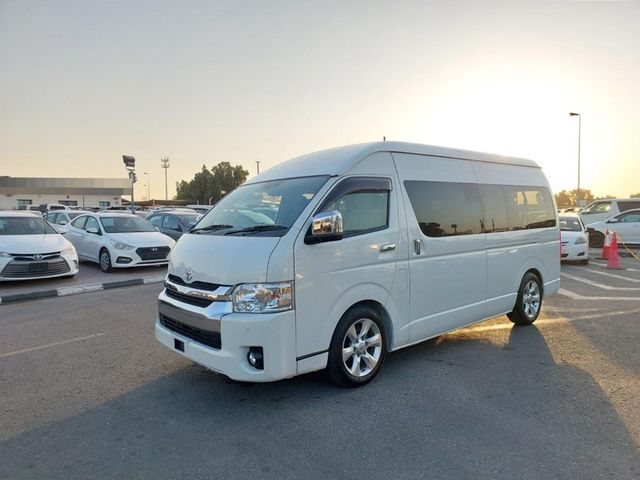 Exclusive Toyota Hiace Fairly Used Passenger Van No Hidden Problems Clean Record Smooth Performance - Image 3
