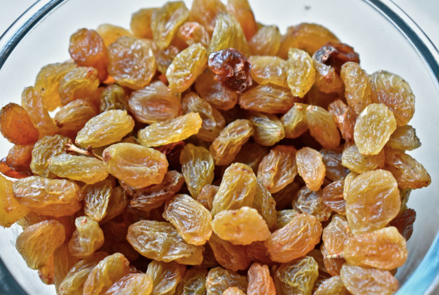 Organic Raisin - Image 3