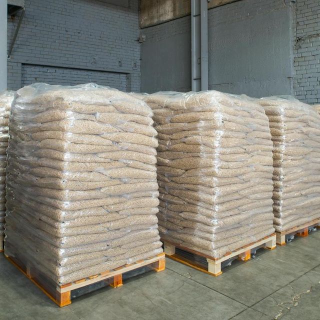 top quality wood pellet heating system supplier 0.1% ash content factory price wholesale bulk / Premium quality wood pellet heating system supplier 0.1% ash content international bulk supplier - Image 3