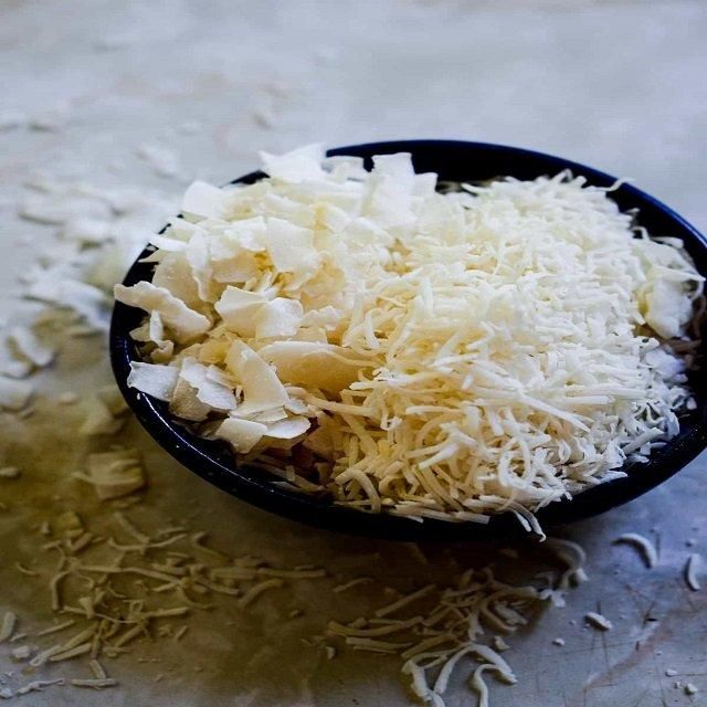 Natural Desiccated Coconut For Bakery And Confectionery Production With Fine Shreds Smooth Texture And Convenient Use - Image 5