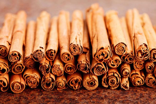 Cinnamon Type Cinnamon Shelf Life 1 Year Origin Mainland Kenya Weight 7,500 Kg Or 15,000 Kg Packaging 20-foot Or 40-foot Container - Image 1
