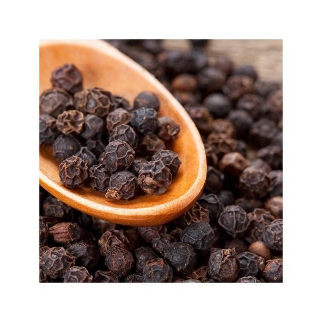 black pepper whole for spices and seasoning premium quality peppercorns with strong aroma and rich flavor suitable for cooking restaurants food processing and export markets with high demand in global spice trade - Image 3