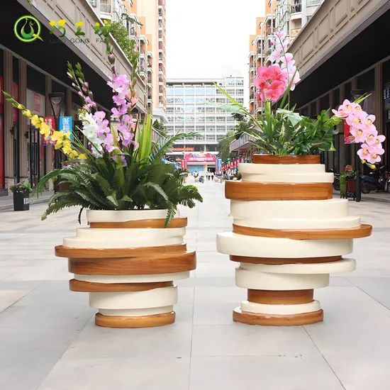Customized Fiberglass Flower Pots with Personalized Functions - Image 5