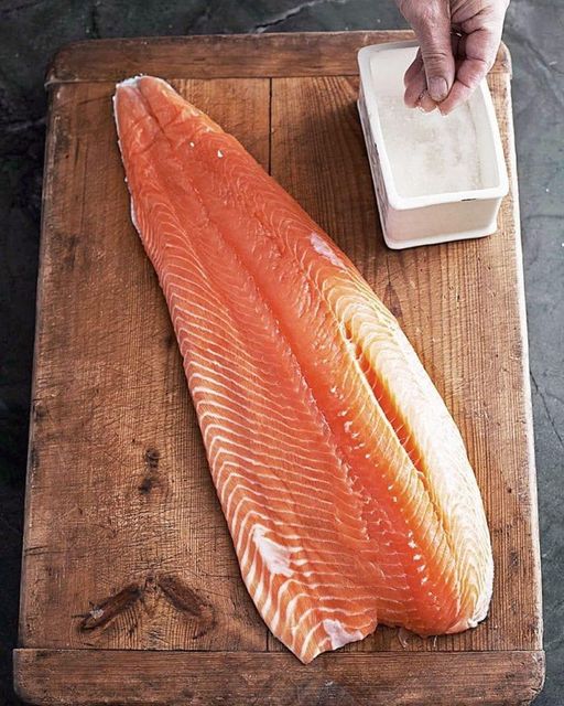 Frozen Sashimi Grade Atlantic Salmon Whole Fish Cut Export Boneless Slice Seafood High Quality Ocean Block Vacuum Pa - Image 4