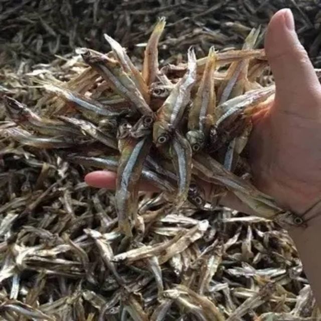 High Quality Dried Anchovy From Vietnam Low-Salt Whole Block Shape Bulk Box Packaging Low Prices From Wholesaler - Image 4