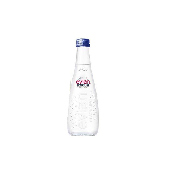 Refined carbonation and pure taste make Evian Sparkling ideal for fine dining - Image 3