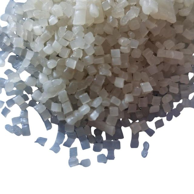 High Quality LLDPE Granule For Injection Molding Strong Flexible Plastic Material For Sheet And Film Production - Image 1