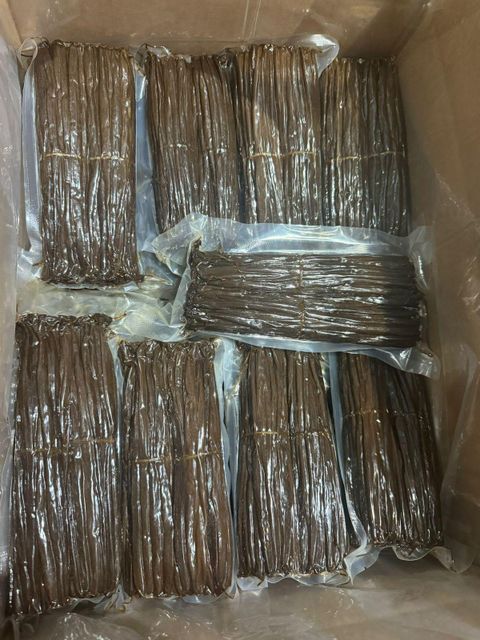 Madagascar Vanilla Beans - Image 3