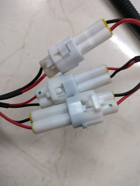 LED Display Connectors, 3 Pin Color White I Deal In New Only Number of ...