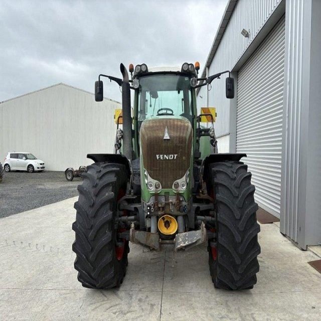 High Performance Fendt 930 Vario Tractor With Comfortable Cab Ready To Handle Large Scale Farming Operations - Image 4