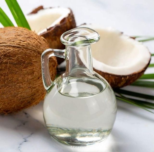 Wholesale High Quality 100% Natural Refined Fractionated Bulk Pure Virgin Coconut Oil 99.99% Purity - Image 4