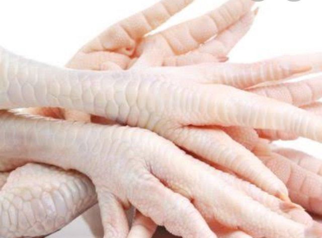 Chicken feet Product Type Meat & Meat Products - Image 1