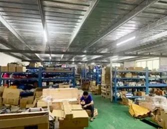Vacuum Forming Machine for Producing Food Storage Containers, Pizza Storage Containers - Image 3