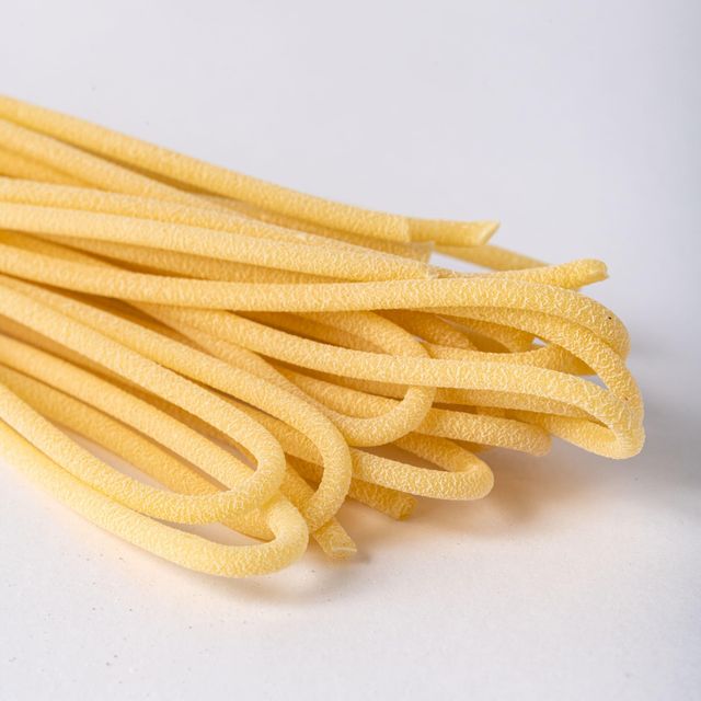 Premium Quality Spaghetti Pasta Made With Natural Ingredients Freshly Processed Pasta Ideal For Global Wholesale Purchase - Image 1