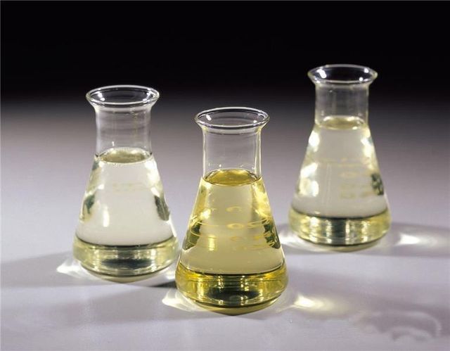 Bulk trading crude glycerine with factory direct export availability - Image 4