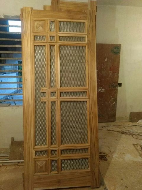 Brown Sagwan Wood Chawkhat, Height: 7 Feet Color Brown Material Wood Height 7 Feet Shape Rectangular Usage/Application - Image 3