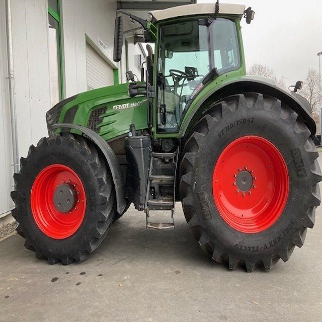 Durable Fendt 930 Vario Tractor Available At Cheap Price High Power Engine Ready For Demanding Field Operations - Image 5