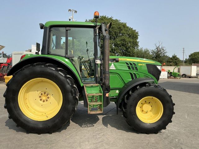 John Deere 6115M Tractor (ST26012) - Image 1