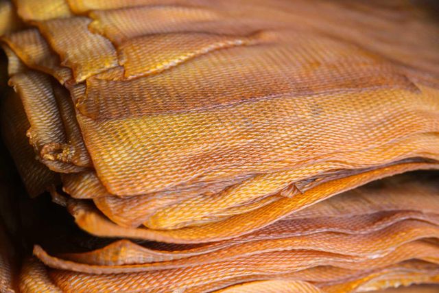 Rubber RSS Ribbed Smoked Sheet Natural RSS1 RSS2 RSS3 RSS 4 RSS5 Vietnam For Tire Production - Image 4
