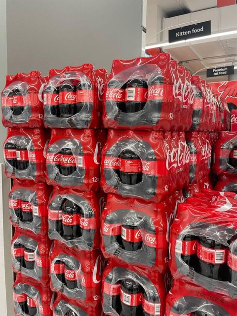 Refreshing Coca Cola 330ml x 24 Cans and 500ml 20oz Bottle Drinks with Premium Quality Best Quality Sale - Image 4