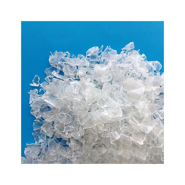 Premium PET bottles flakes scrap available in bulk for export and wholesale trade - Image 4