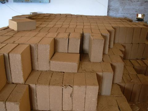 Best Sale! Coco Peat Block Eco-Friendly Natural Brown 5.5% PH - Image 3