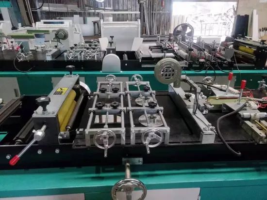 350 500 Model Middle Sealing Bottom Sealing Bag Making Machine/Flat Bag Making Machine - Image 3