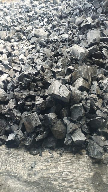 Premium Hardwood Lump Charcoal for Export | BBQ & Restaurant Grade | Low Ash, High Carbon, Long Burning - Image 2