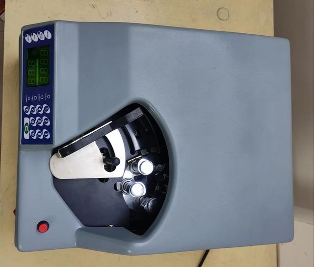 EROMART Banknote Counting Machines Brand EROMART Display LED Display Product Type EROMART Torn Note Detection Yes Weight 32 Kilograms - Image 7