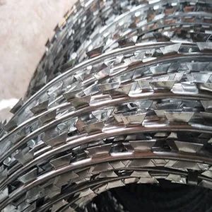 Factory Wholesale Galvanized Bto-30 Razor Blade Wire - Image 2