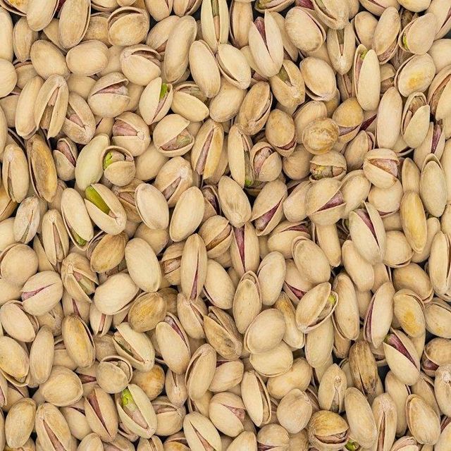 Raw Dried Pistachios In Shell and Shelled Export Grade Natural Pistachio Nuts for Roasting Processing Wholesale Supply - Image 4