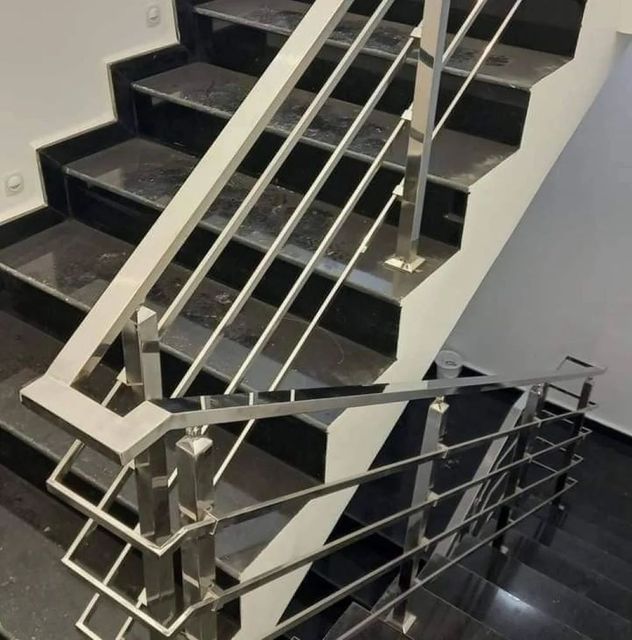 Stainless Steel Stair Case Railing Usage Home Thickness 10 mm Finish Polished Infill Type SS Rods Material Grade SS 202 Application - Image 1