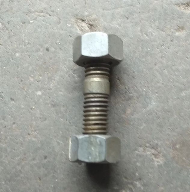 Double End Valve Stud Size 3/4 Color Silver Bolt Size 2 inch Material Mild Steel Usage/Application Machinery Product Type Double  Ended - Image 2