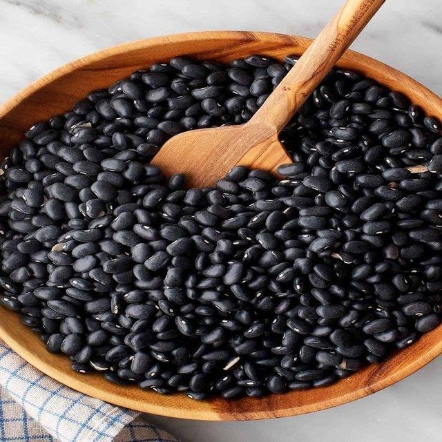 Buy Now Premium Organic Black Beans Dried Naturally 10kg Offered Low Wholesale Prices Perfect for Restaurants - Image 2