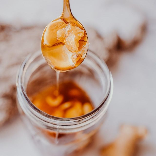 Multifloral Honey Collected From Diverse Blooming Fields Ensuring Distinct Flavor Profile And Year Round Bulk Supply - Image 3