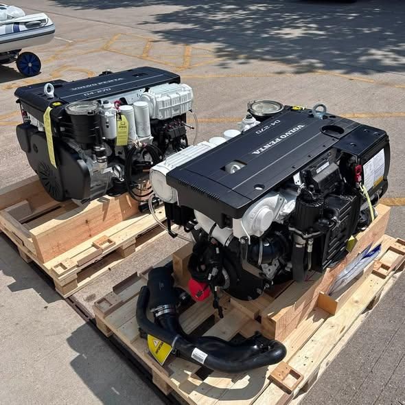 New Volvo Penta D4-270A/DPI 270 HP Engine Kit - Image 1