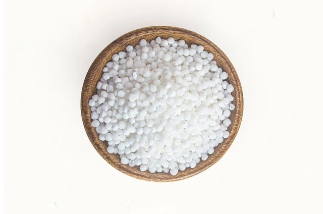Large volume potassium nitrate granule material for farming and agricultural operations - Image 5