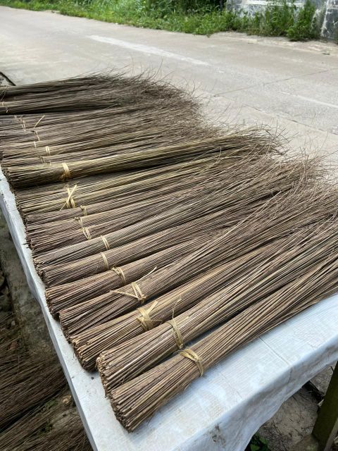 Palm broom stick Durability Durable Sustainability Sustainable Cost Effectiveness Cost-effective Eco Friendliness 100% Eco-friendly - Image 2