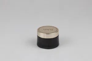 Flawless Radiant Liquid Foundation for a Perfect Glow - Image 1
