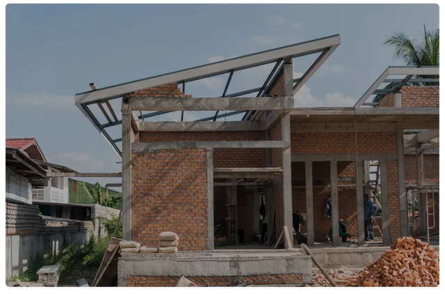 Warehouse Construction Service Ventilation Optimized Structural Strength High Energy Efficiency Ensured Design Approach - Image 2