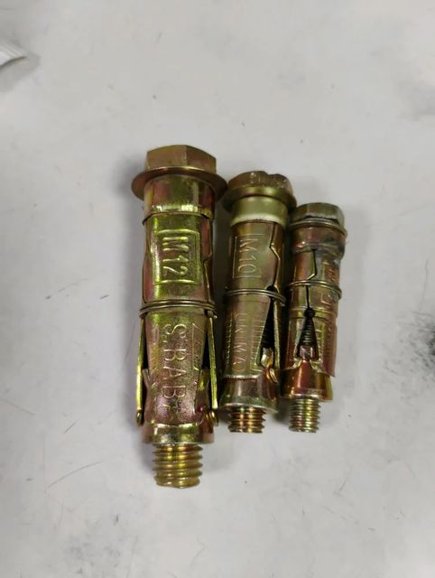 Anchor Fastener 10mm, Length: 4.0 Inch Standard JIS Length 4.0 inch Packaging Type box Availability In stock Country of Origin Made in - Image 5